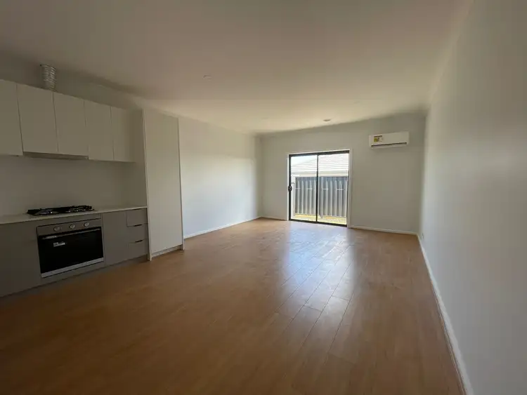 Fourth view of Homely house listing, 11 Oleander Circuit, Beveridge VIC 3753