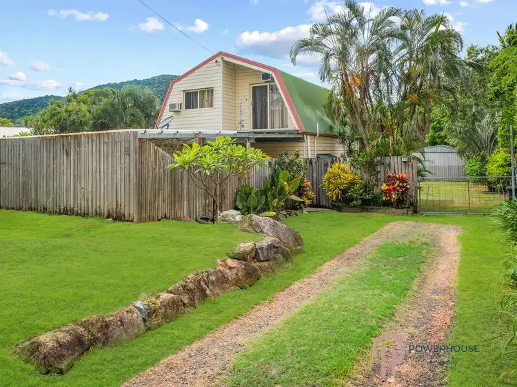 8 Kerr Street, Cooktown QLD 4895