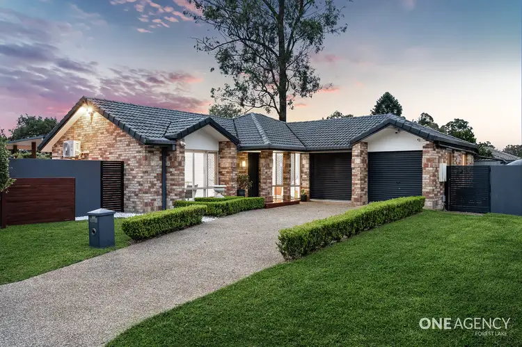 11 Hervey Close, Forest Lake QLD 4078