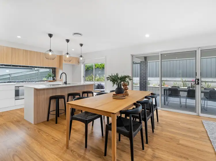 200 Fishermans Drive, Teralba NSW 2284