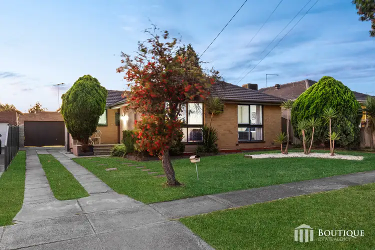 12 Shalimar Crescent, Dandenong North VIC 3175