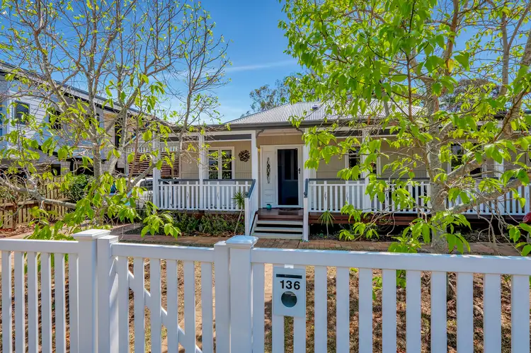 136 Dibar Street, Wynnum QLD 4178