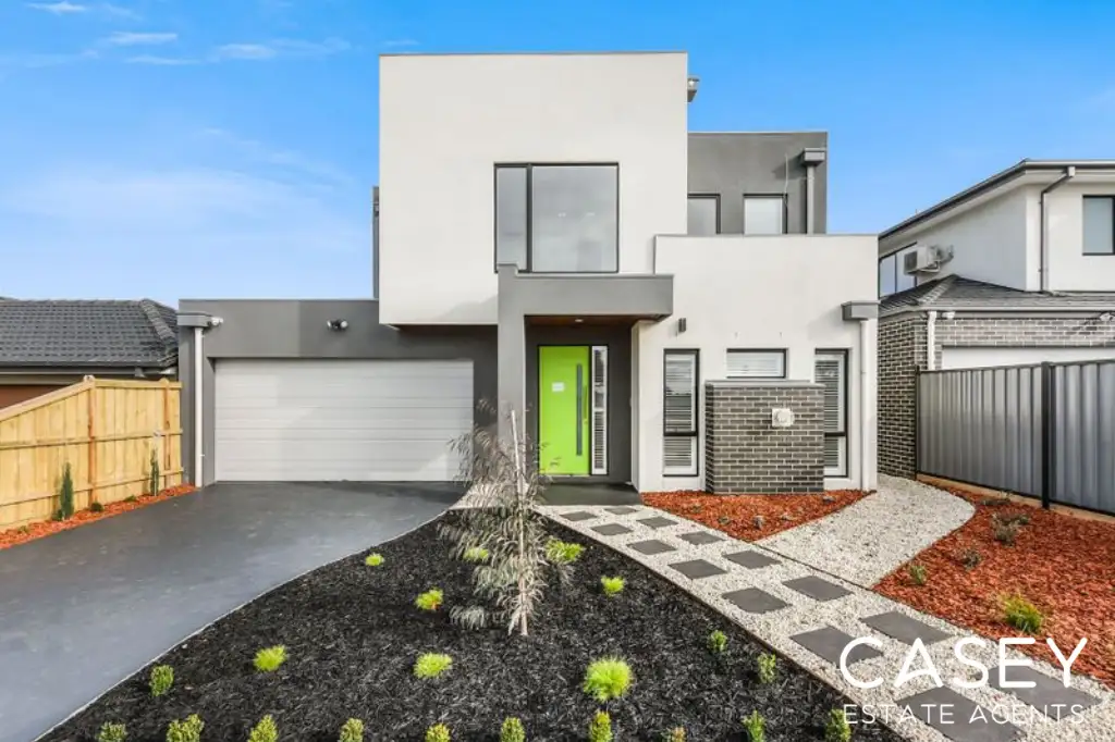 Main view of Homely house listing, 26 Bronson Circuit, Cranbourne North VIC 3977