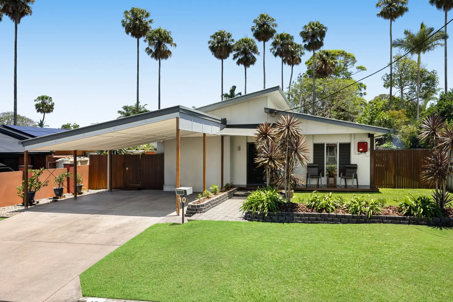 Main view of Homely house listing, 10 Poinsettia Avenue, Mooloolaba QLD 4557