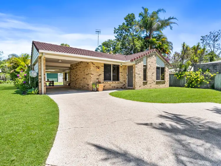 6 Cupania Court