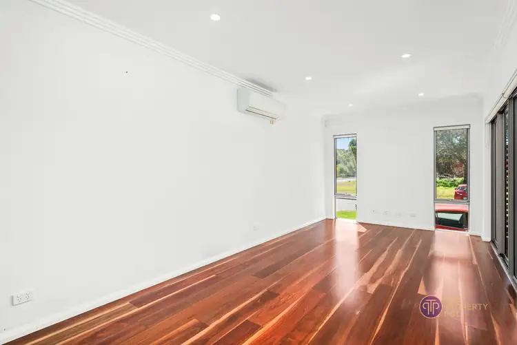 Fifth view of Homely unit listing, 2/3 Oak Street, Cannington WA 6107