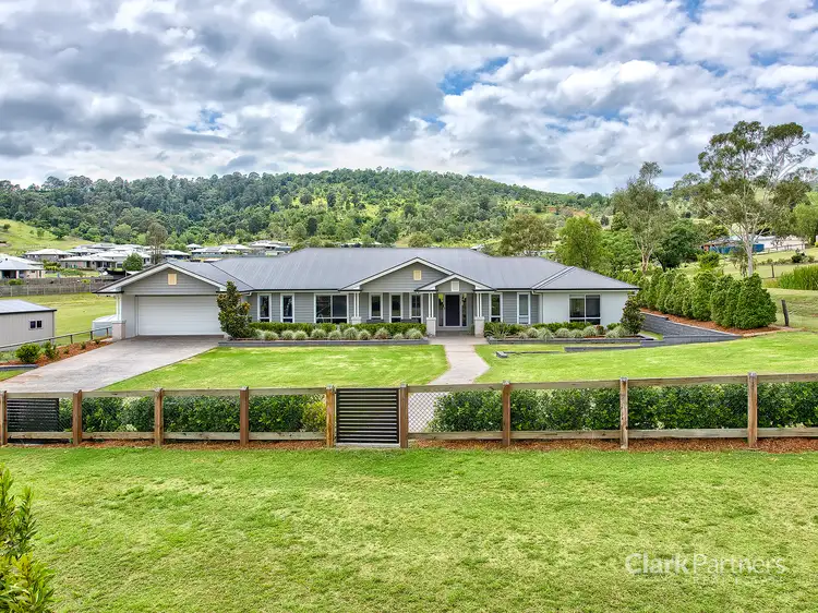 4 Mahogany Drive, Plainland QLD 4341