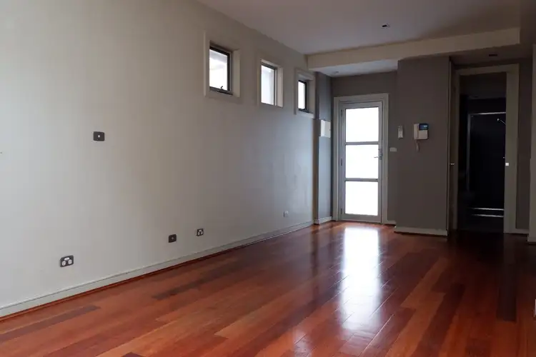 Second view of Homely studio listing, 1/323 Centre Road, Bentleigh VIC 3204