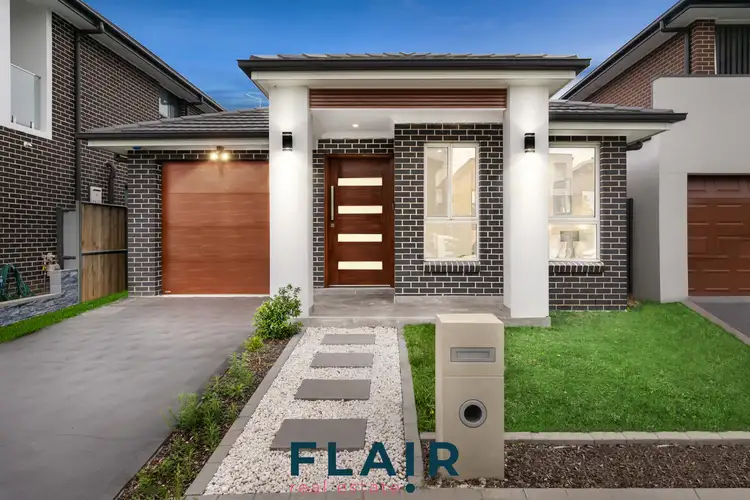 8 Sparrowhawk St (Melonba), Marsden Park NSW 2765
