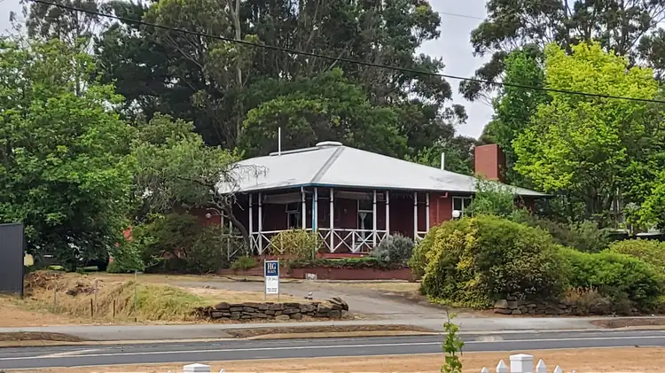 34 Albany Highway, Mount Barker WA 6324