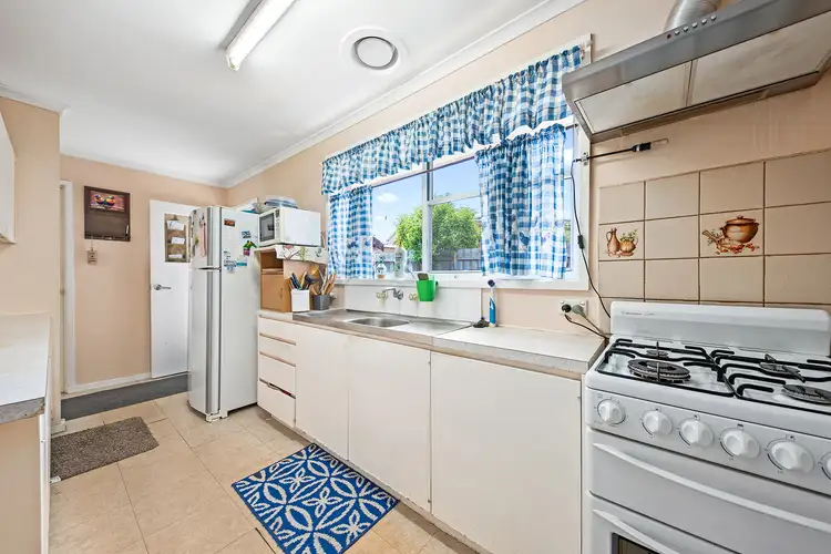 Sixth view of Homely house listing, 5 Curtayne Court, Noble Park North VIC 3174