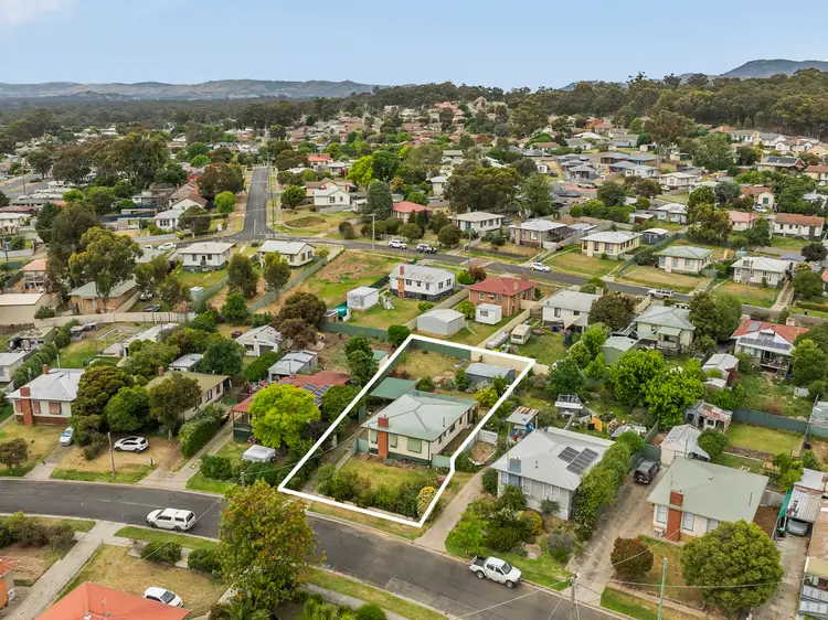 9 PERRIN STREET, Seymour VIC 3660