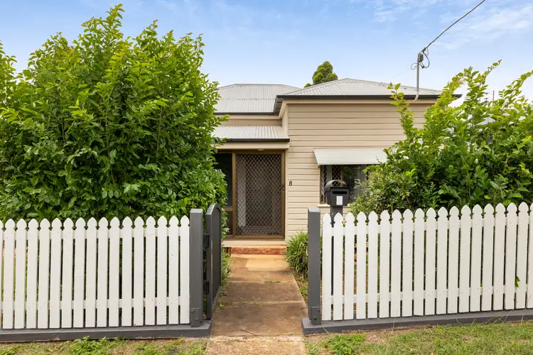 8 Vacy Street, Newtown QLD 4350
