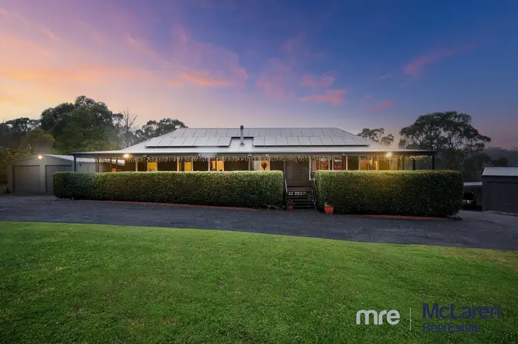 5 Elms Place