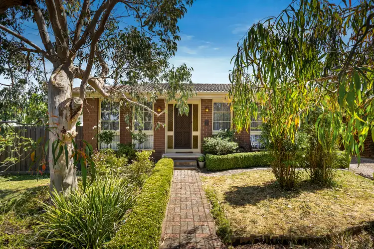 Main view of Homely house listing, 1 Belsize Court, Endeavour Hills VIC 3802