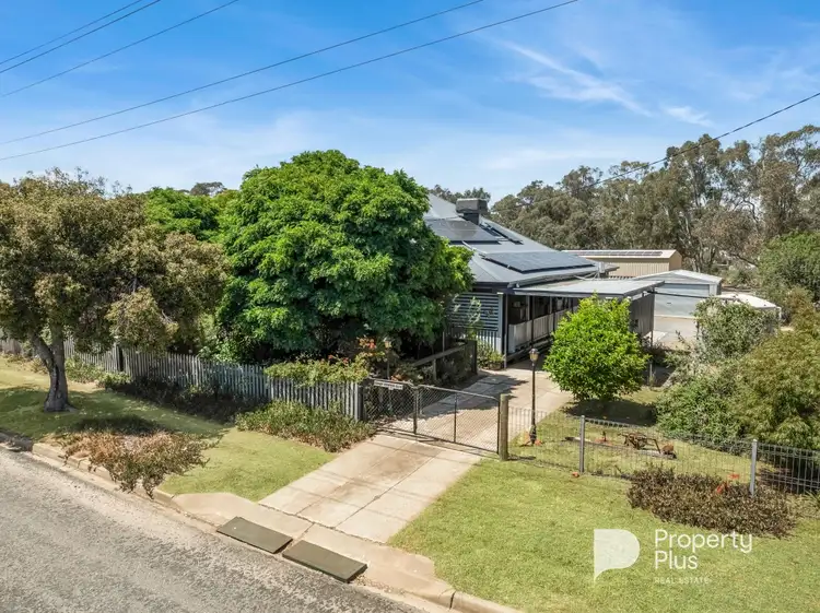 12 Inglewood Road