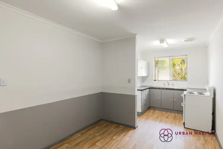 Sixth view of Homely house listing, 35 Mandfield Way, Parmelia WA 6167