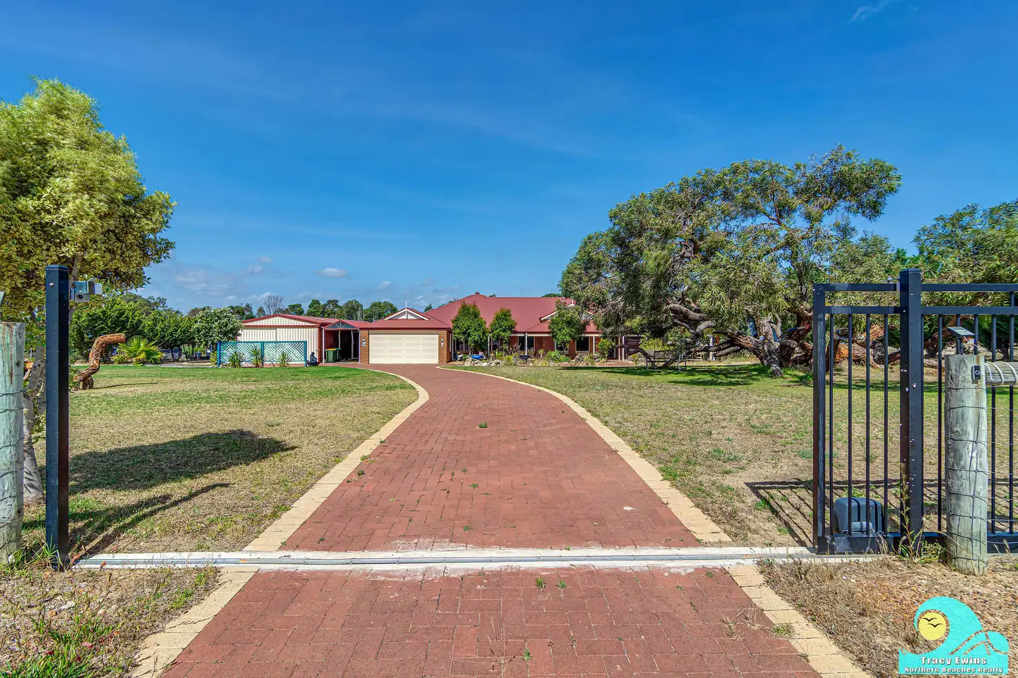 Main view of Homely house listing, 33 Caraway Loop, Two Rocks WA 6037