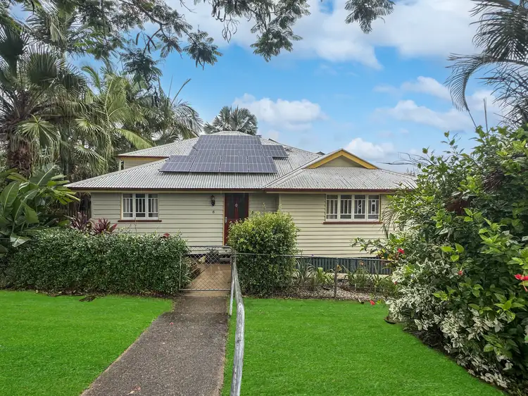 8 Beaconsfield Street