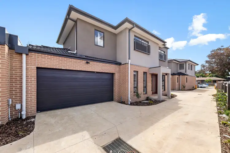 2/58 Millswyn Avenue, Hampton Park VIC 3976