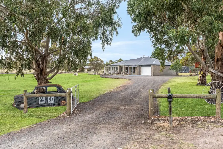 26 Broom Road, Lethbridge VIC 3332