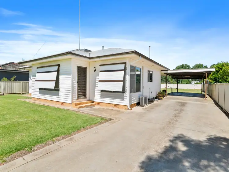 142 Denison Street, Finley NSW 2713