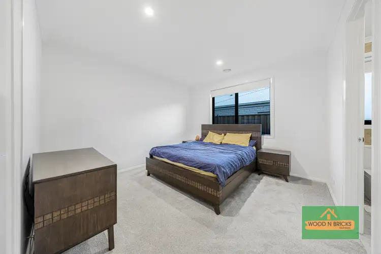 Second view of Homely house listing, 27 Inverloch Avenue, Clyde VIC 3978