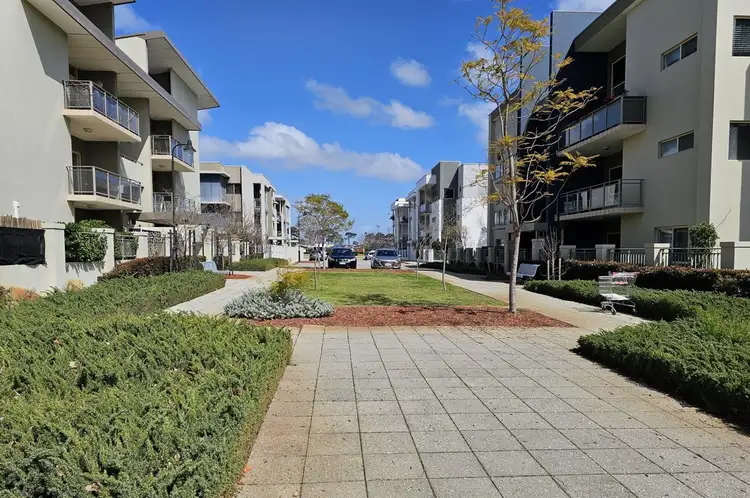 39/32 Metro Turn, Ellenbrook WA 6069
