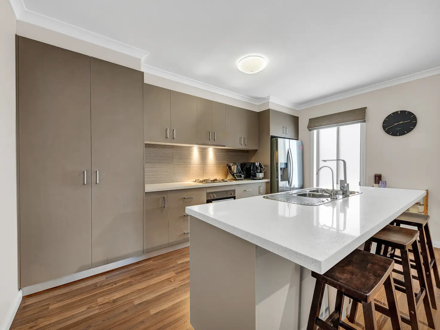 Main view of Homely unit listing, 1/8-10 Kingsley Court, Yarrawonga VIC 3730