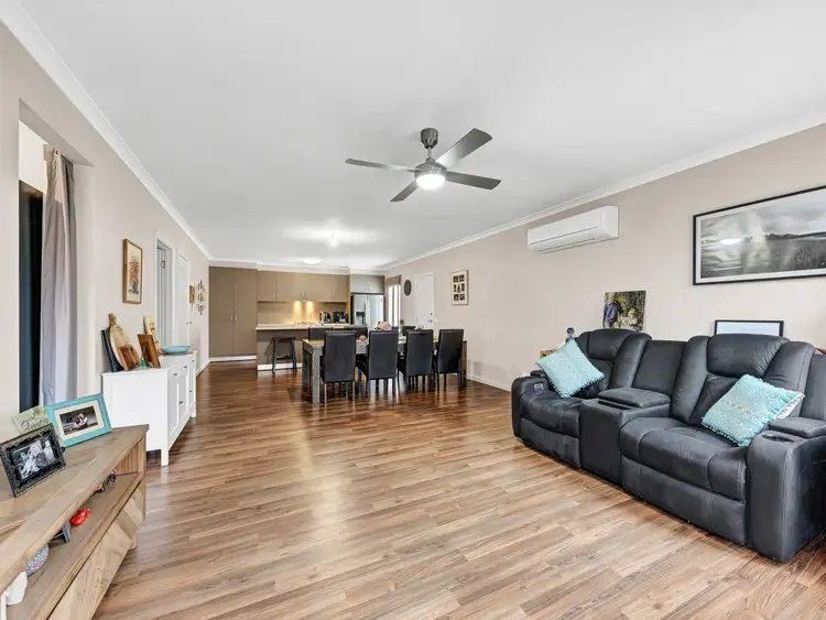 Second view of Homely unit listing, 1/8-10 Kingsley Court, Yarrawonga VIC 3730