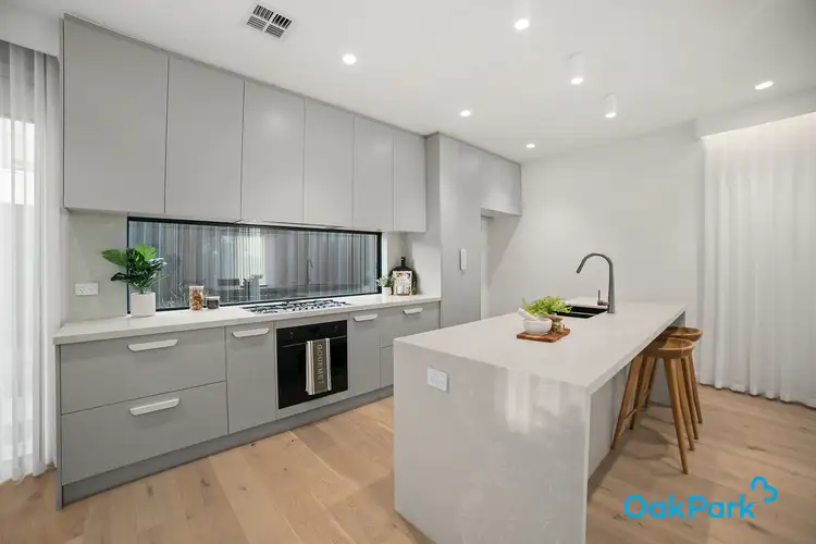 Fifth view of Homely townhouse listing, 1/66 Devereaux St, Oak Park VIC 3046