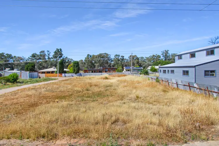 412 Simpson Street, Hay NSW 2711