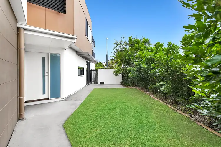 Sixth view of Homely townhouse listing, 5101 Point Drive, Hope Island QLD 4212