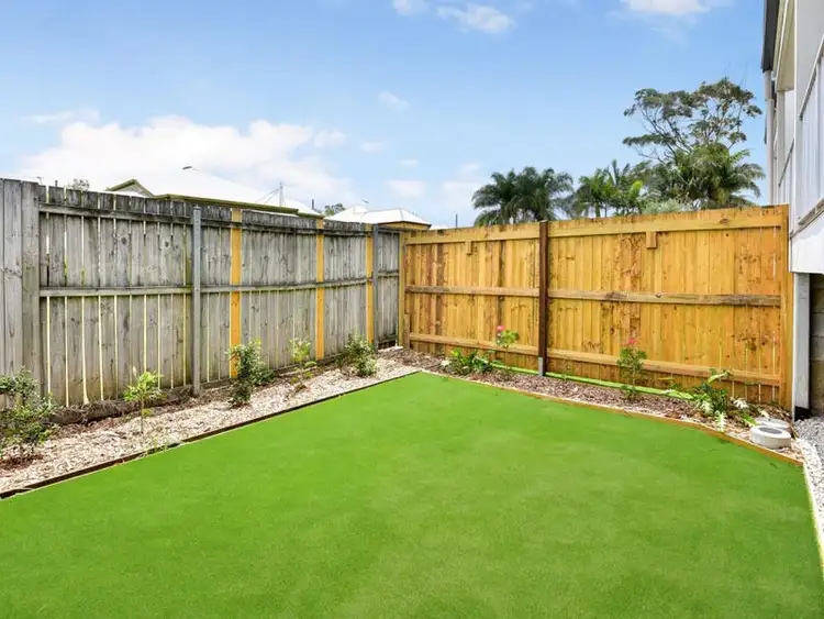 Fourth view of Homely townhouse listing, 2/30 Third Avenue, Sandgate QLD 4017