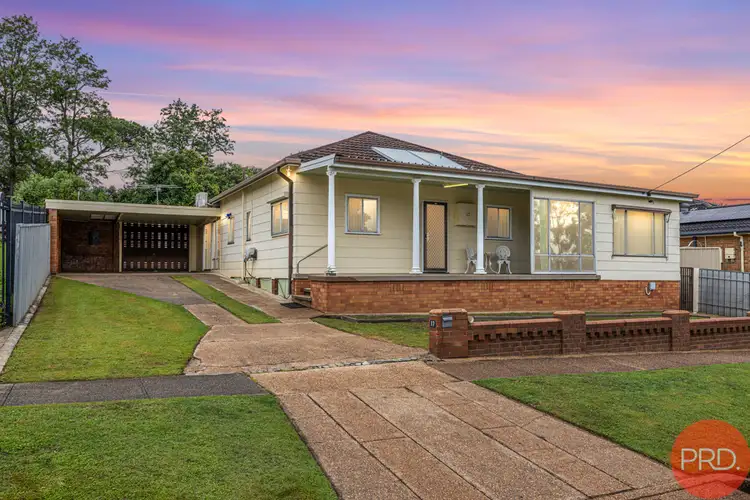 17 Collinson Street, Tenambit NSW 2323