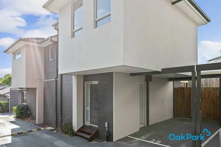 30/21 Station Road, Oak Park VIC 3046
