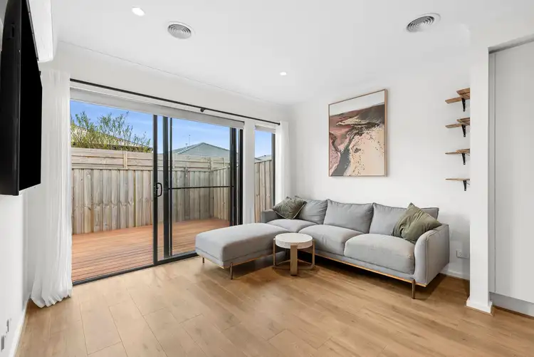 Second view of Homely house listing, 17 Fleurieu Circuit, Armstrong Creek VIC 3217