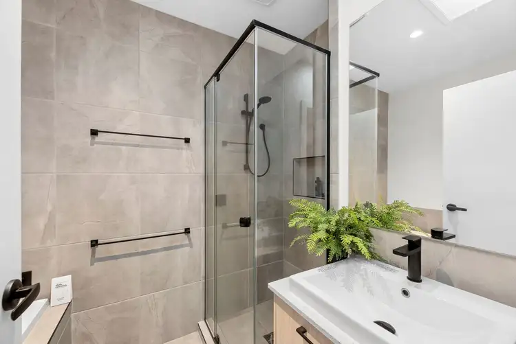 Fifth view of Homely house listing, 17 Fleurieu Circuit, Armstrong Creek VIC 3217
