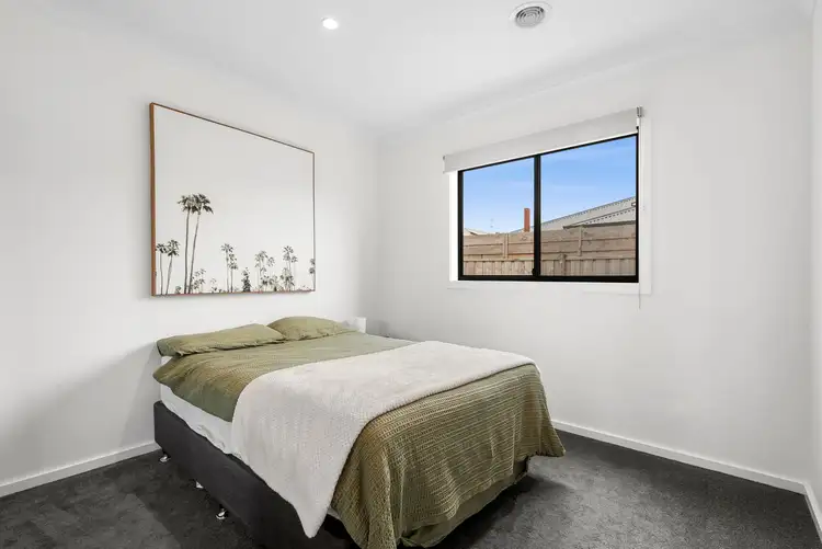 Sixth view of Homely house listing, 17 Fleurieu Circuit, Armstrong Creek VIC 3217
