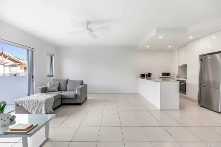 Fifth view of Homely apartment listing, 3/101 POHLMAN STREET, Southport QLD 4215