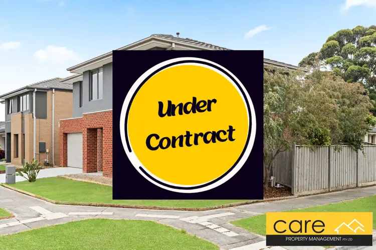 25 O'Meara Cres, Cranbourne East VIC 3977