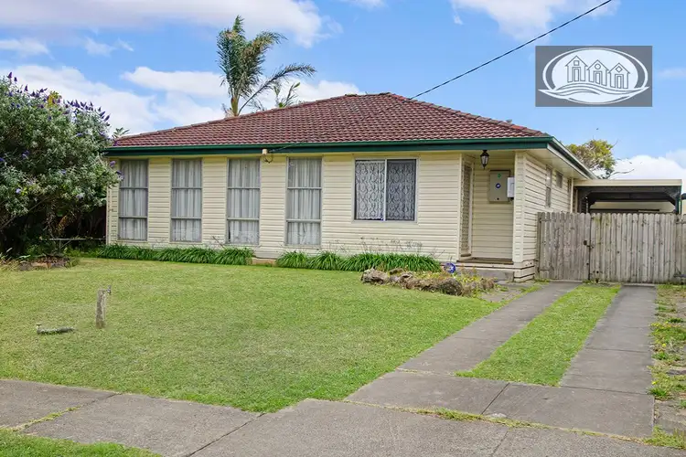 52 Kauri Crescent