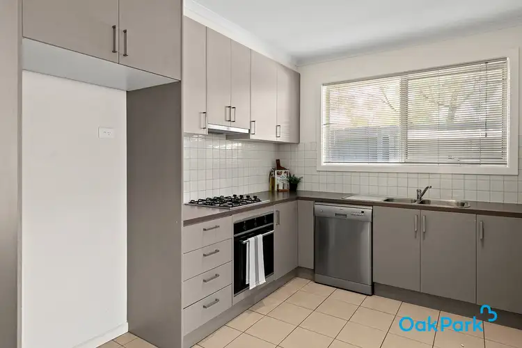 Fifth view of Homely villa listing, 4/29 Devon Road, Pascoe Vale VIC 3044