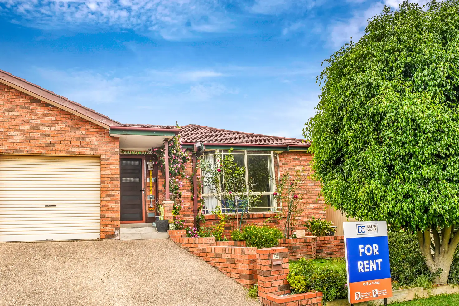 Main view of Homely semi-detached listing, 11B Rutledge Crescent, Quakers Hill NSW 2763