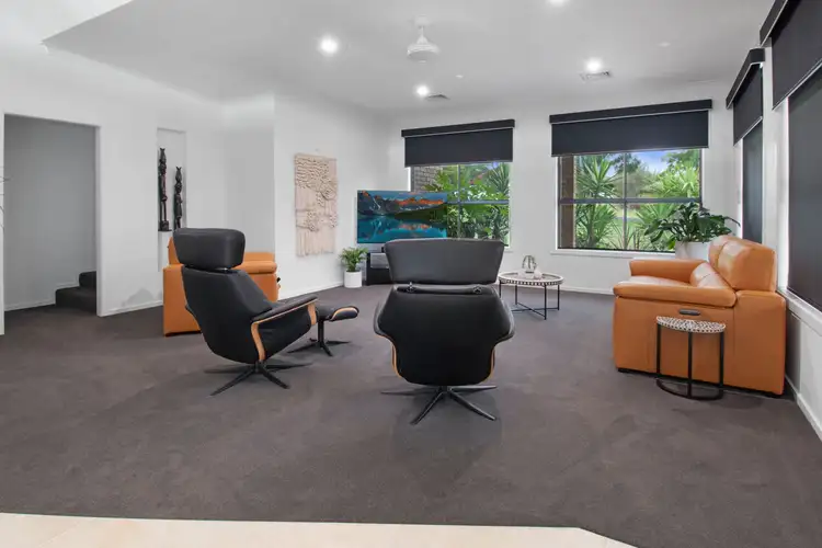 Fourth view of Homely house listing, 290 BIMBADEEN AVENUE, East Albury NSW 2640