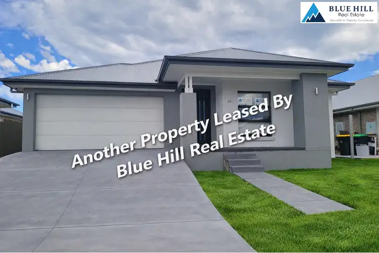 28 Talbot Parkway