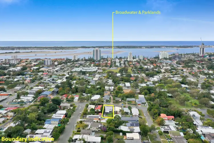 92 Turpin Road, Labrador QLD 4215