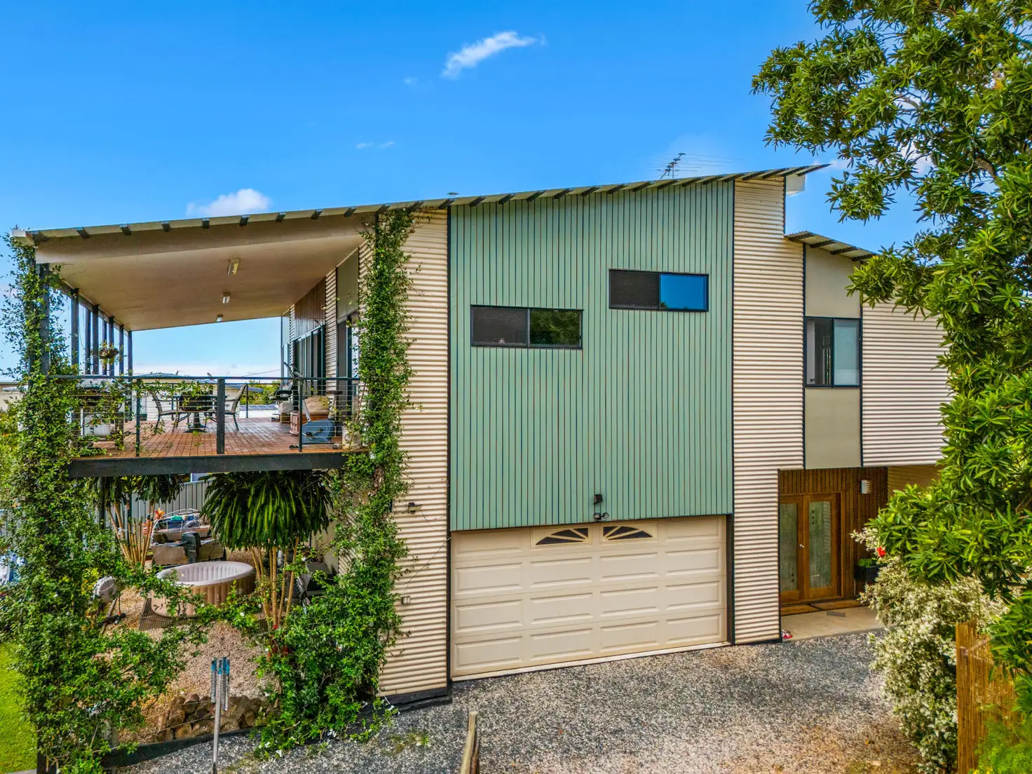 Main view of Homely house listing, 10 Carnation Court, Russell Island QLD 4184