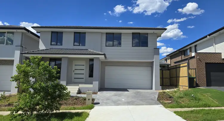 4 Finnhorse St, Box Hill NSW 2765