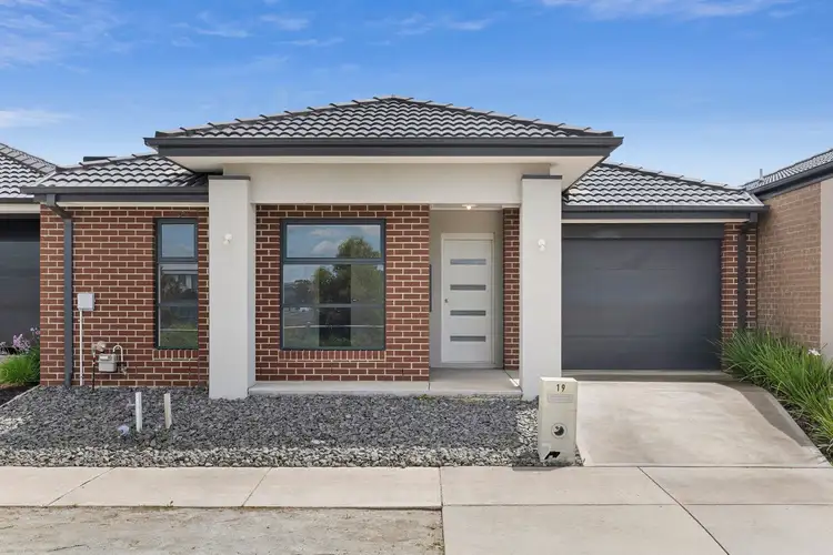 Main view of Homely house listing, 19 Naughtin Circuit, Charlemont VIC 3217
